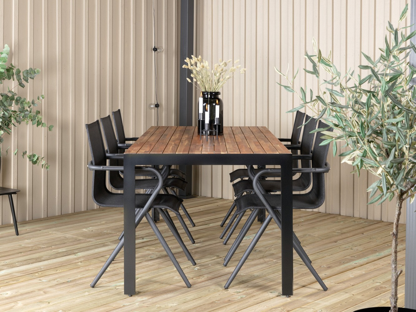 Galds un krēslu komplekts Dallas 546