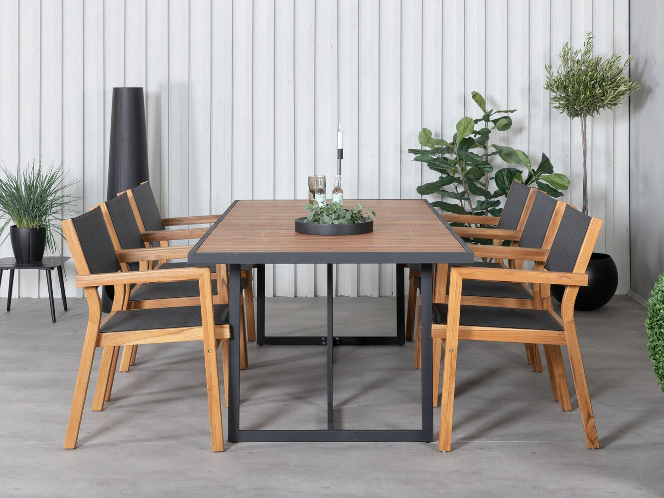 Galds un krēslu komplekts Dallas 2919