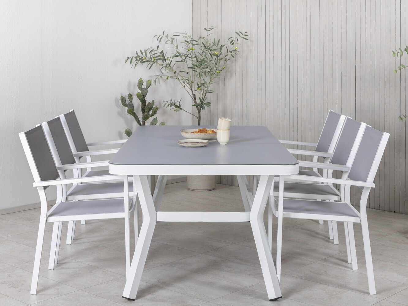 Galds un krēslu komplekts Dallas 2946