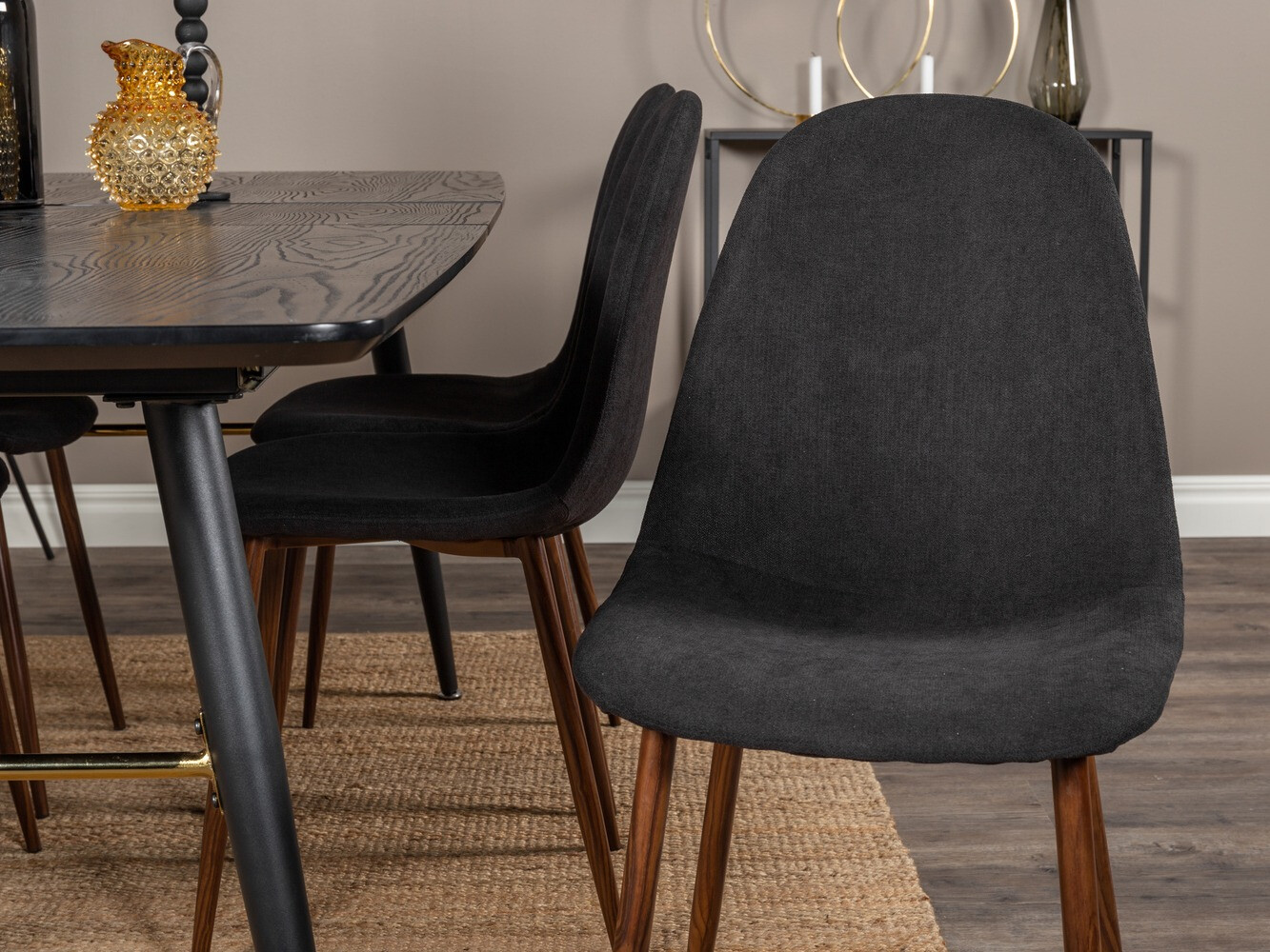 Ēdamistabas komplekts Dallas 1443 (Melns + Rieksts)