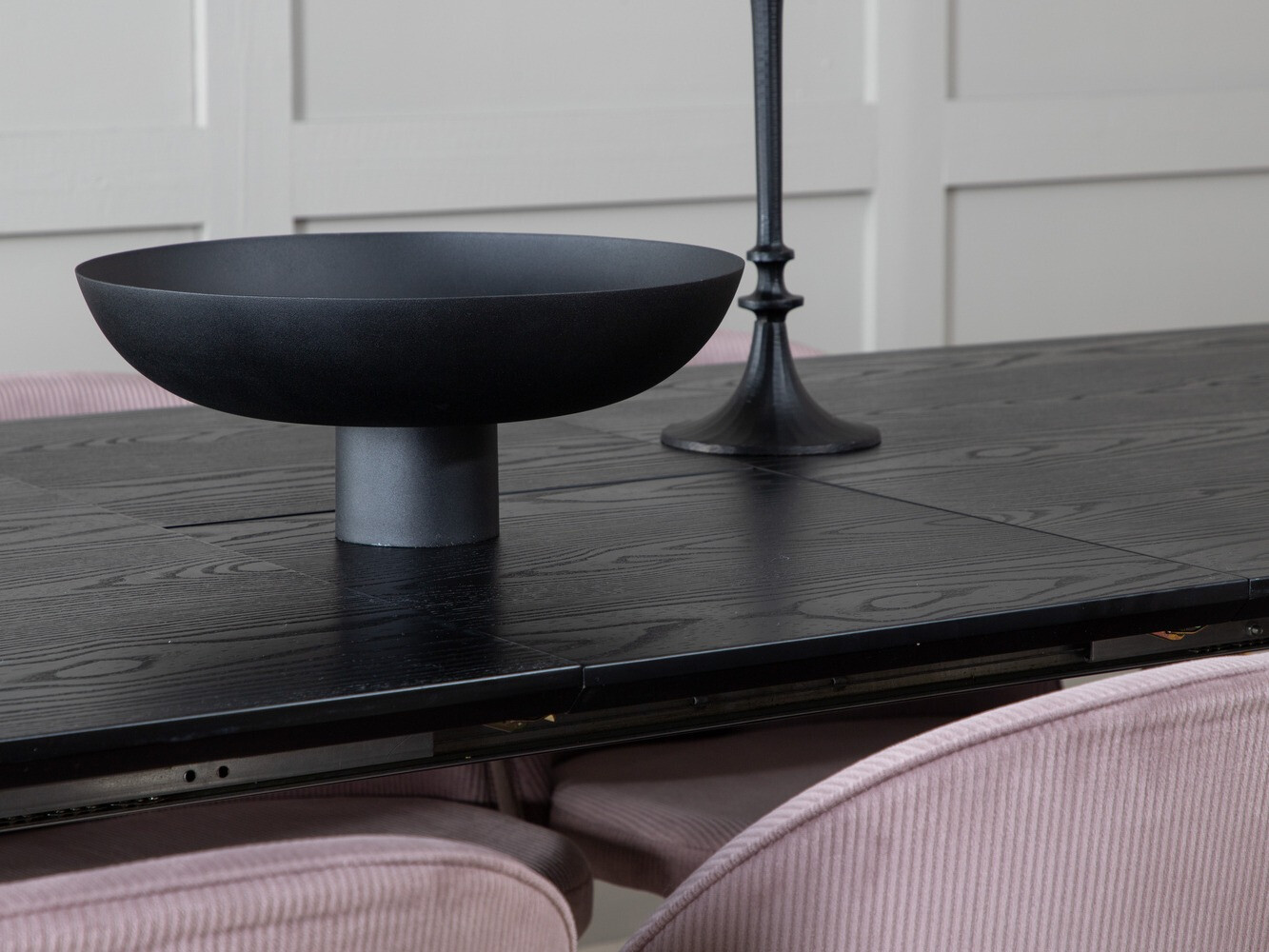 Ēdamistabas komplekts Dallas 1447 (Tumši rozā + Melns)