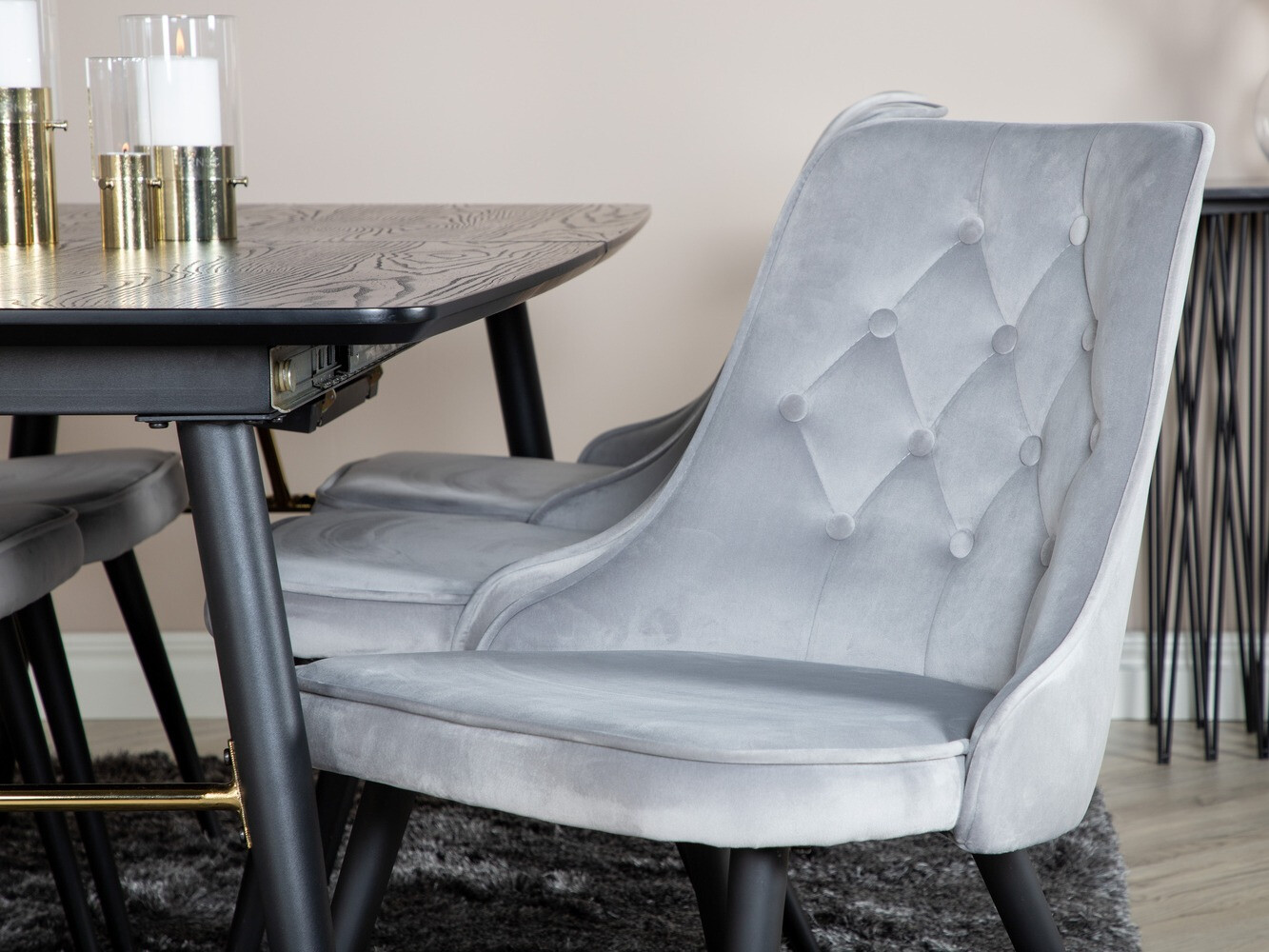 Ēdamistabas komplekts Dallas 1453 (Gaiši pelēks + Melns)