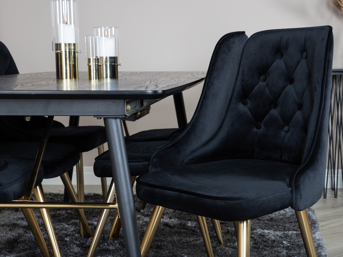 Ēdamistabas komplekts Dallas 1453 (Melns + zelta)