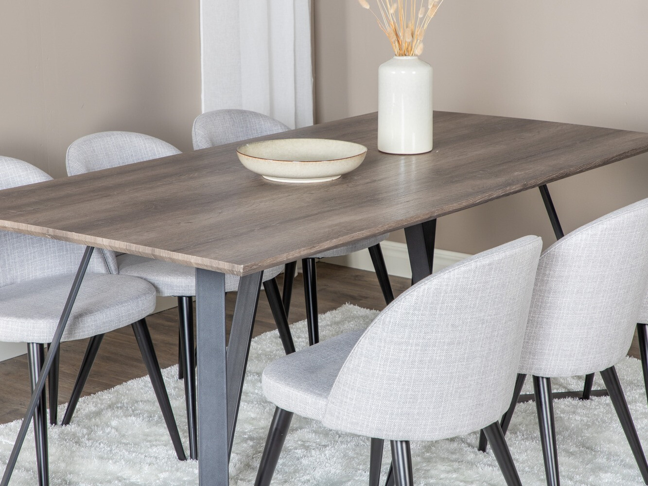 Ēdamistabas komplekts Dallas 340 (Gaiši pelēks + Melns)