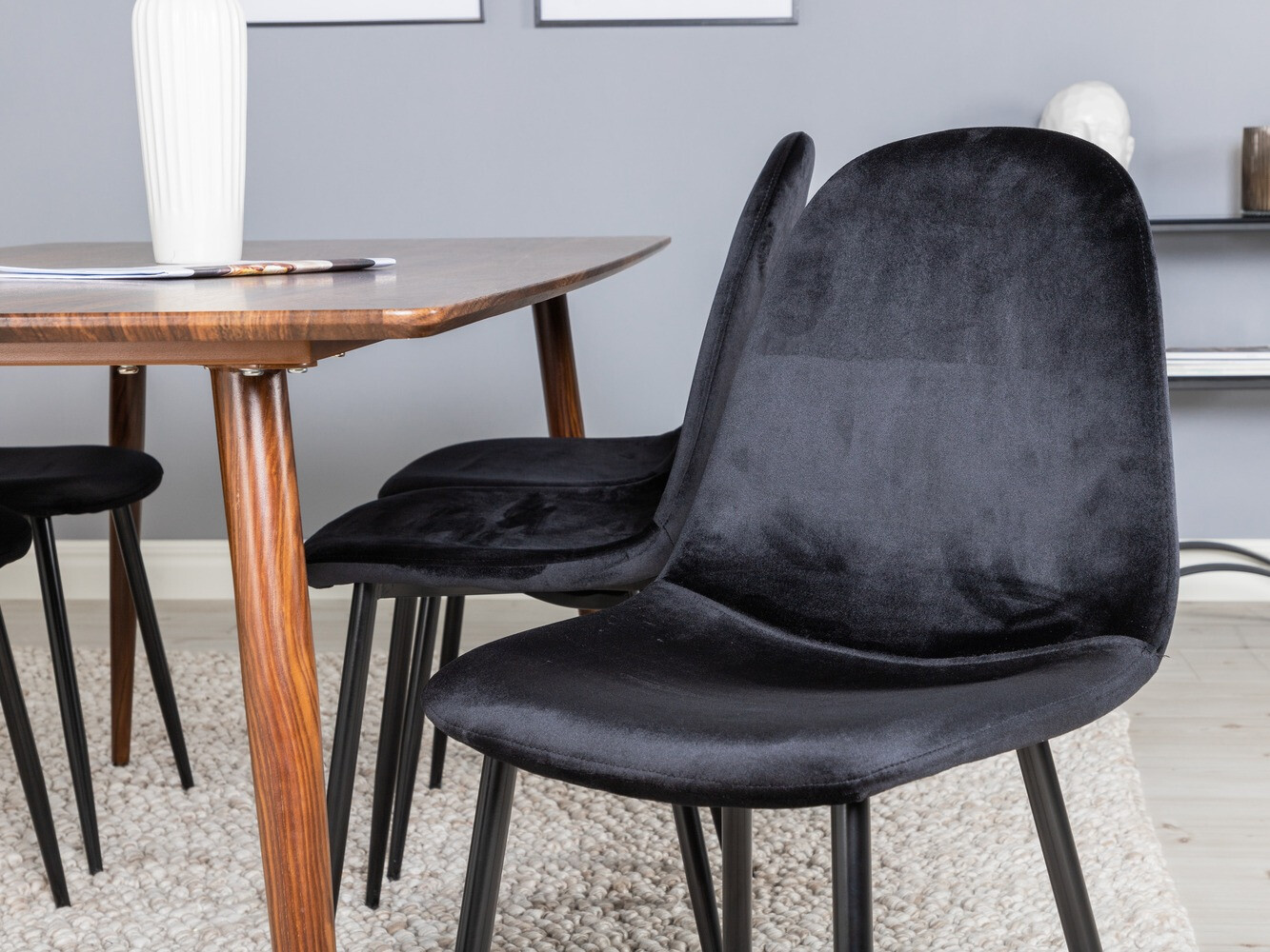 Ēdamistabas komplekts Dallas 1791