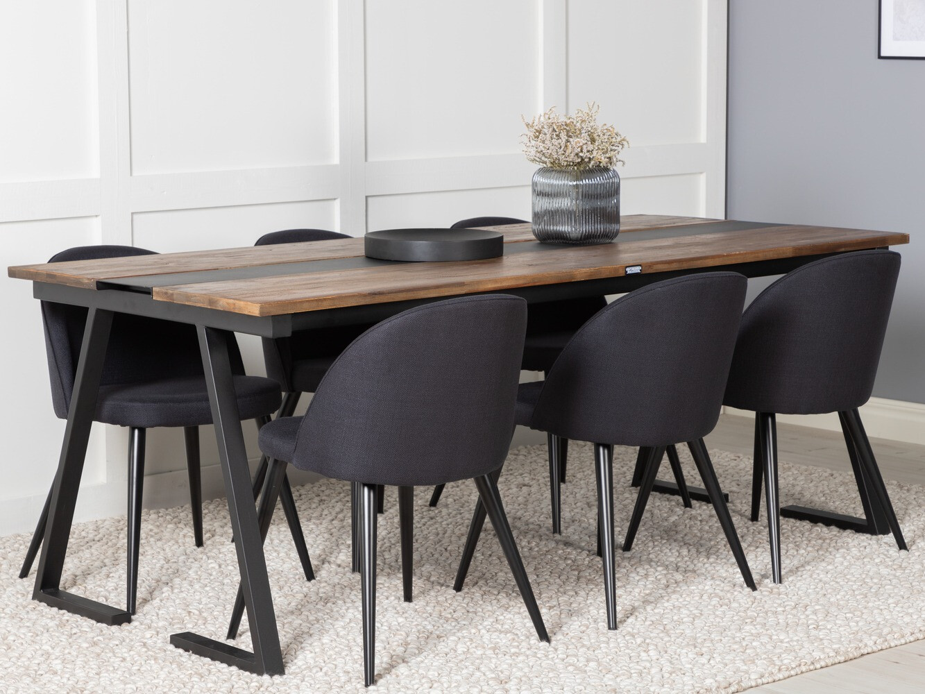 Ēdamistabas komplekts Dallas 1944 (Melns)