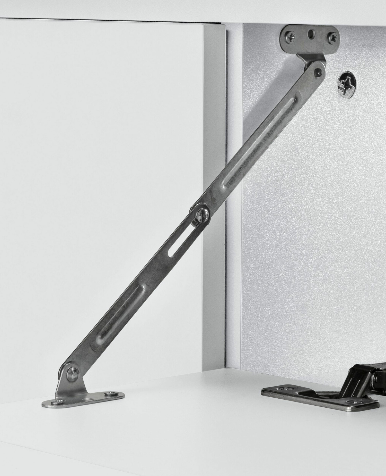 Piekarams vannas istabas skapītis izlietnei Soncamu 107 (Balts)