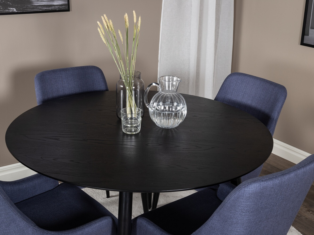 Ēdamistabas komplekts Dallas 1873