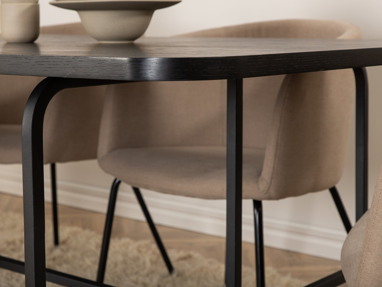 Обеденный гарнитур Dallas 2794 (Бежевый + Чёрный)