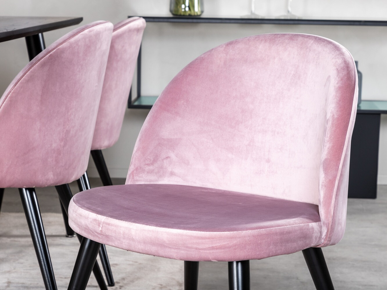 Обеденный гарнитур Dallas 1335 (Розовый + Чёрный)