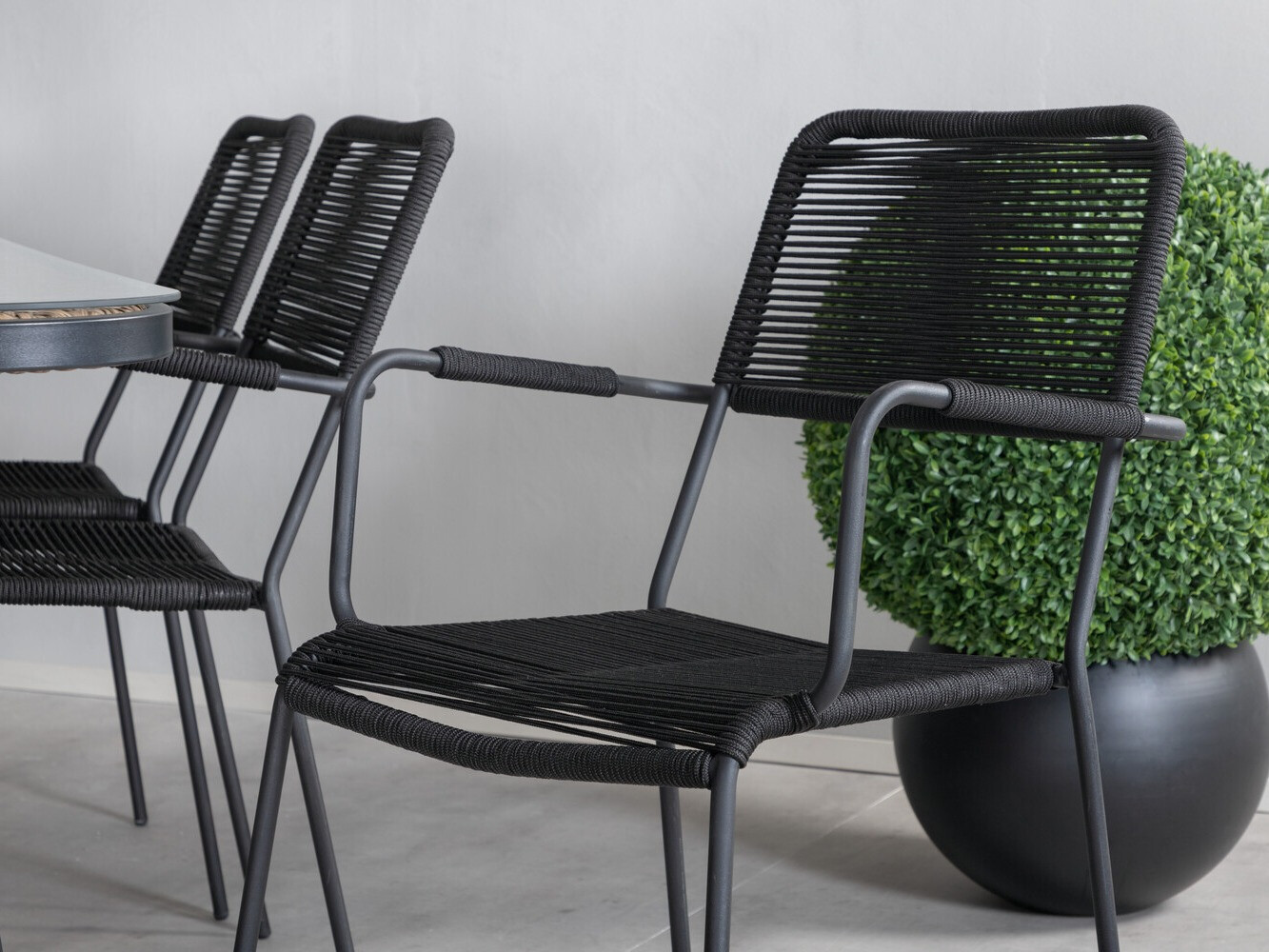 Galds un krēslu komplekts Dallas 2934