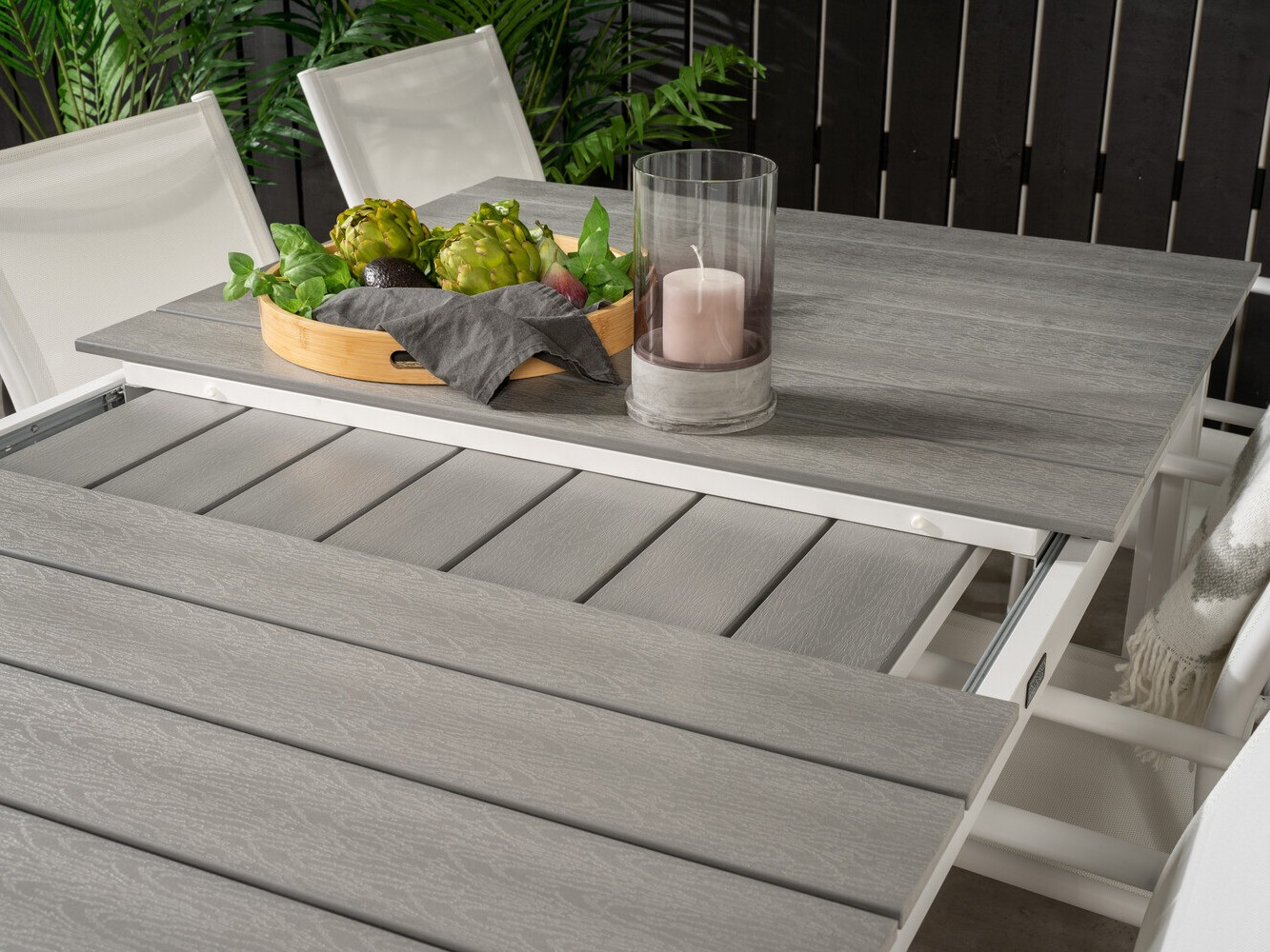 Galds un krēslu komplekts Dallas 2411