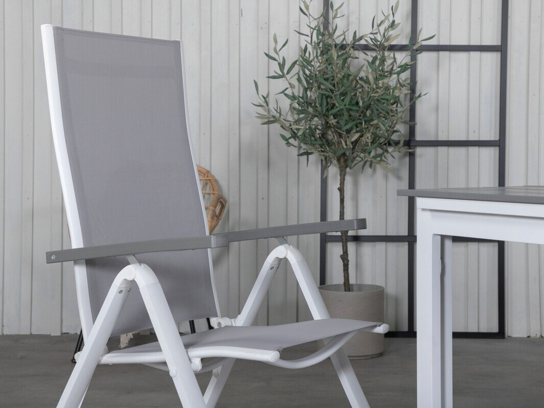 Galds un krēslu komplekts Dallas 691