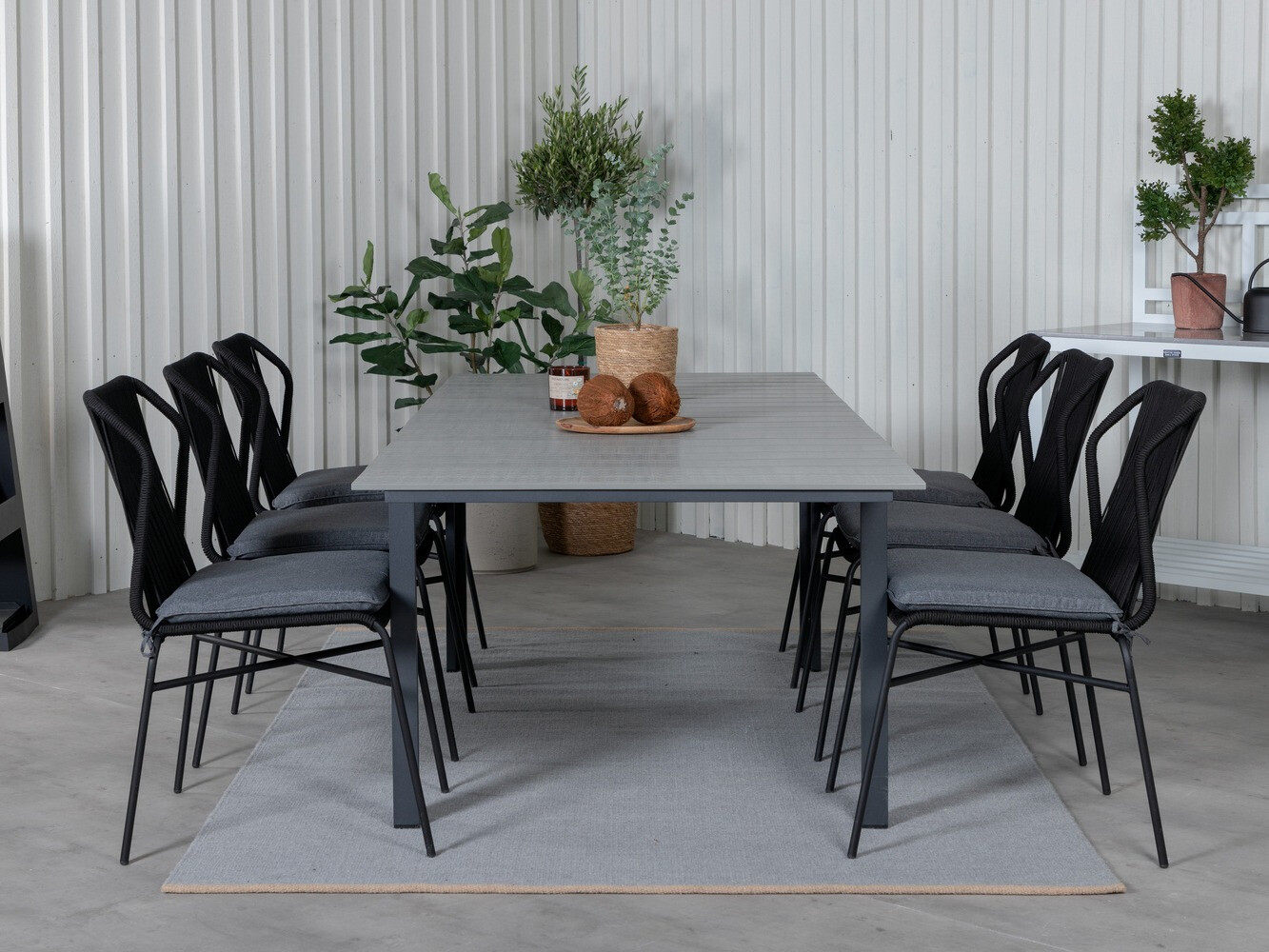 Galds un krēslu komplekts Dallas 698