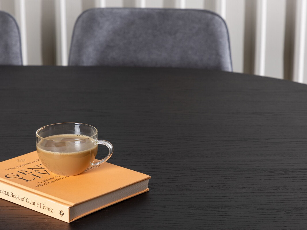 Ēdamistabas komplekts Dallas 4021 (Pelēks + Melns)