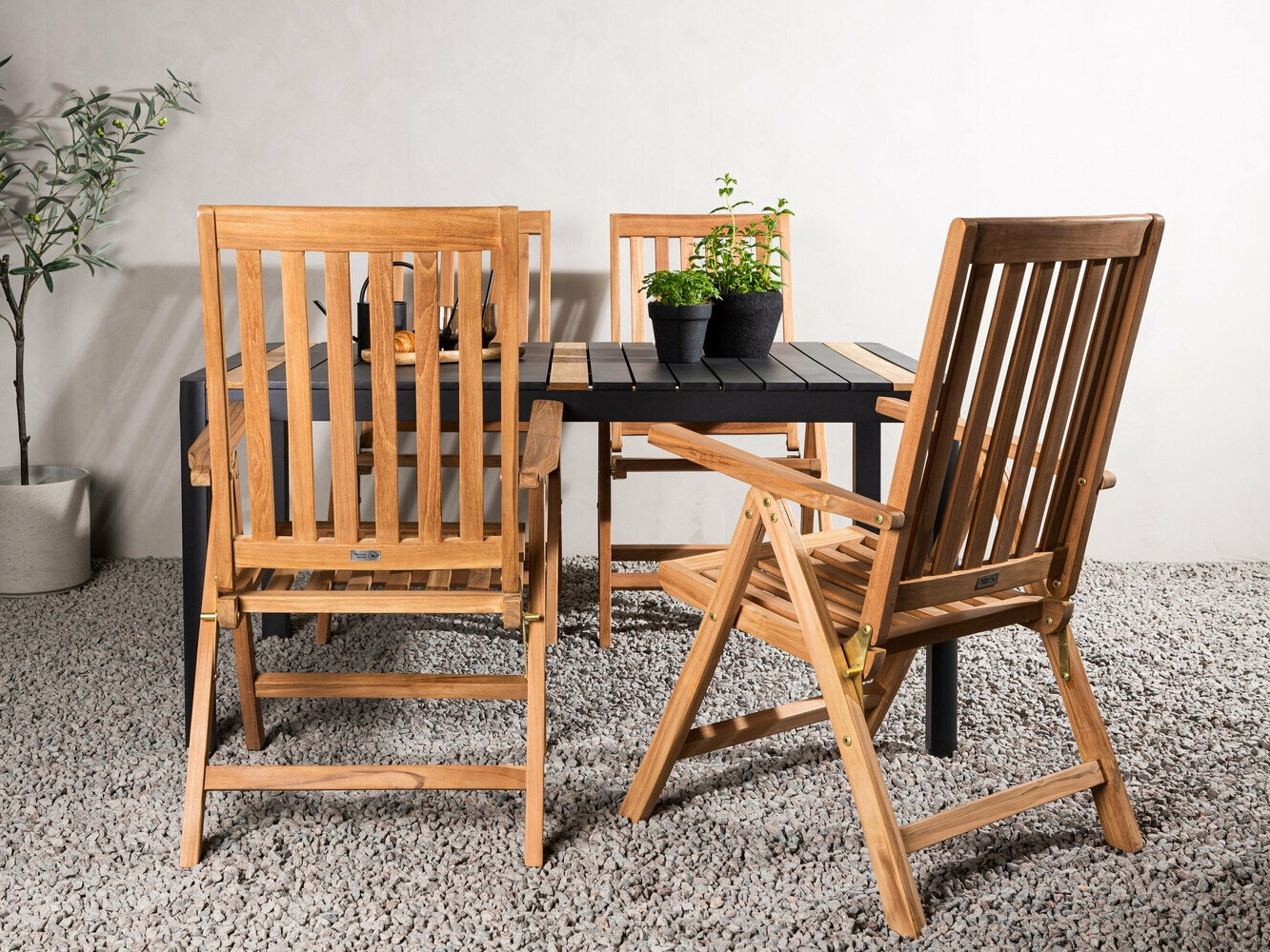 Galds un krēslu komplekts Dallas 4090 (Melns + Brūns)