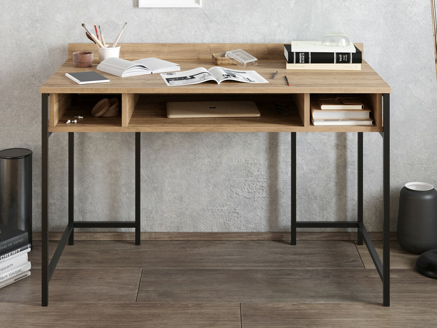 Письменный cтол Kailua 294 (Орех + Чёрный)