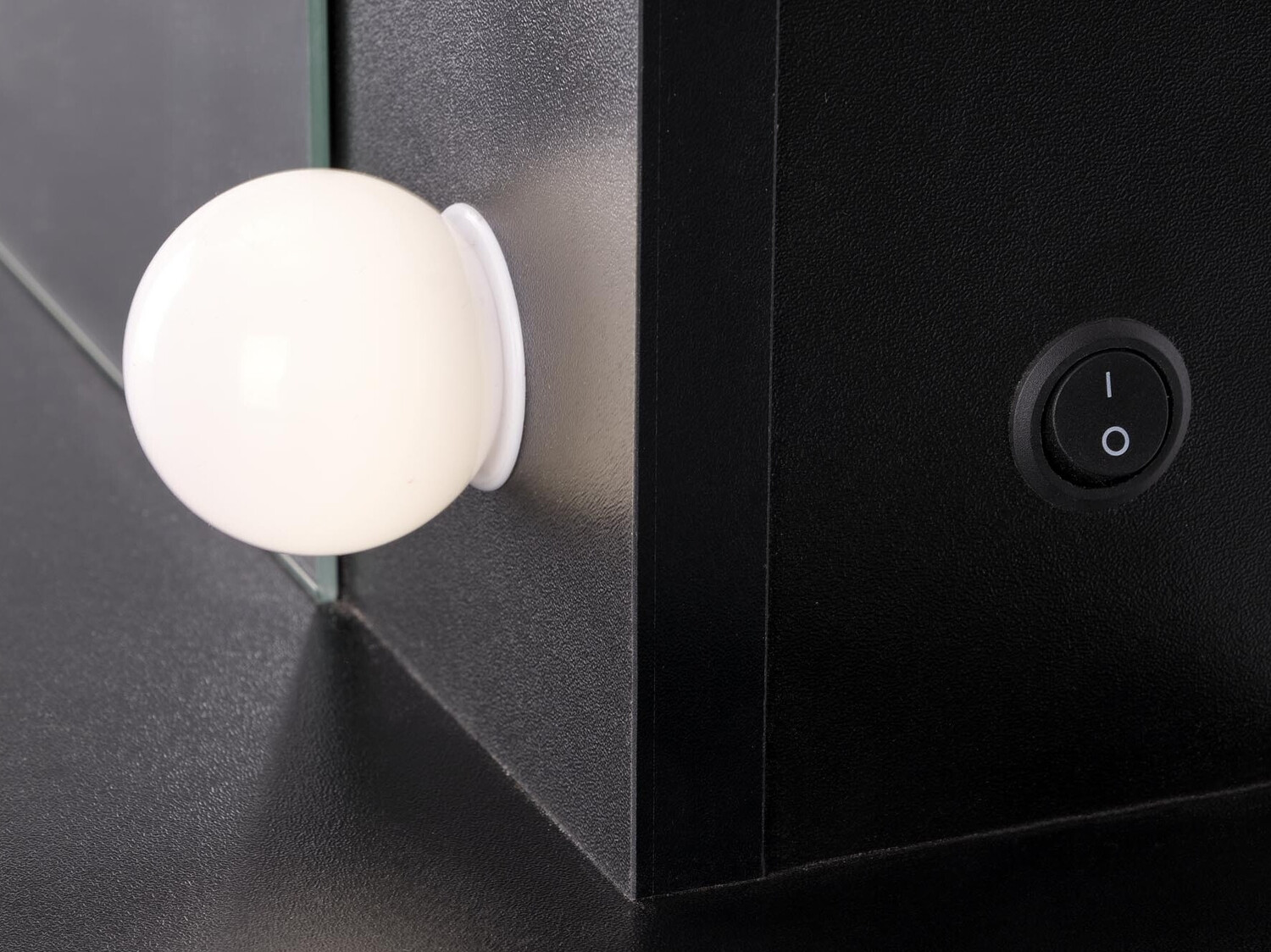 Grima galds Houston Gaudium (Melns)