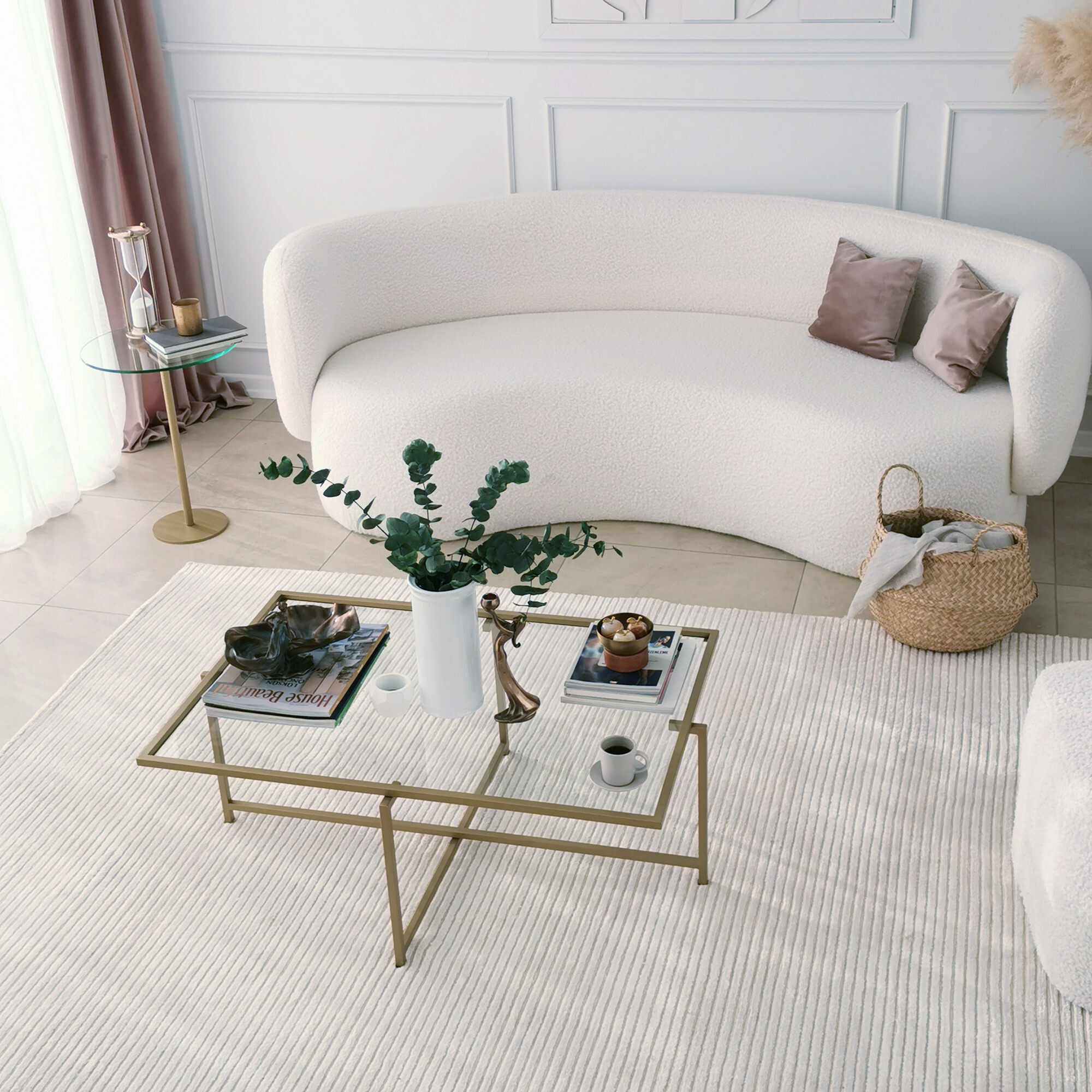 Žurnālu galdiņš Kailua 1281 (Zelta)