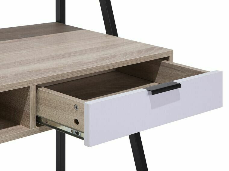 Rakstāmgalds Berwyn 143