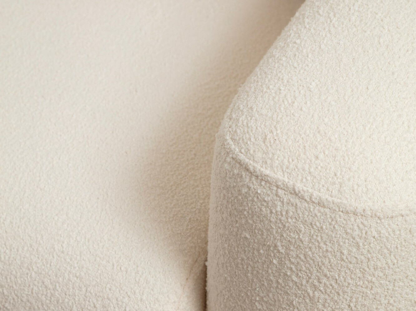 Dīvāns Altadena 331 (Krēms)