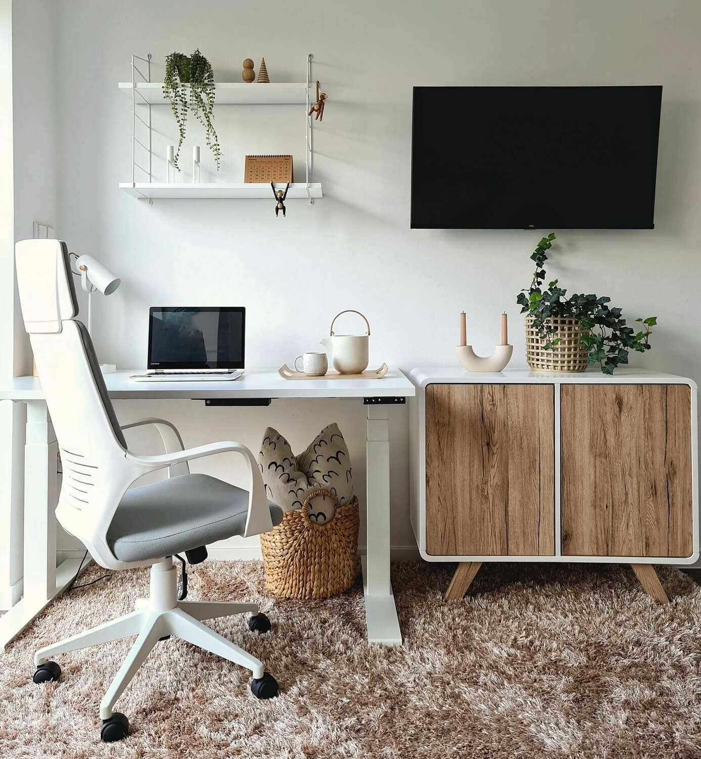 Офисный стул Berwyn 208 (Белый + Серый)