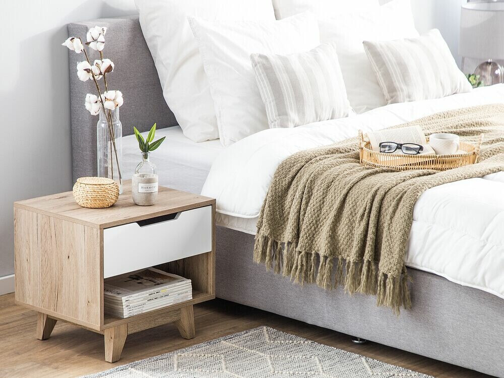 Naktsgaldiņš Berwyn 351 (Balts + Gaišs koks)