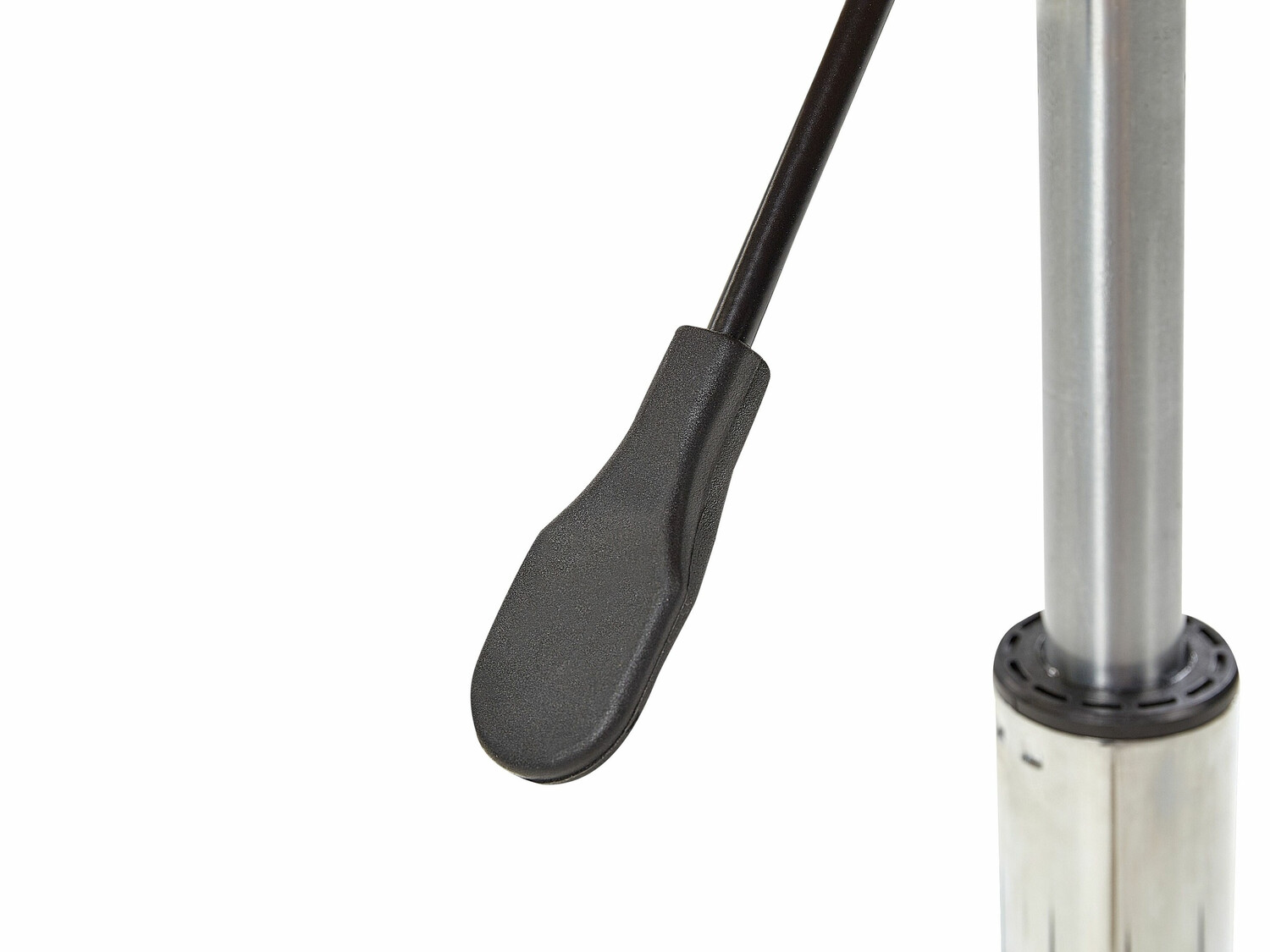 Biroja krēsls Berwyn 409 (Melns + Tumšs koks)