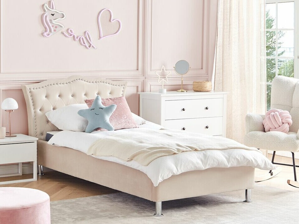 Gulta Berwyn 714 (Bēšs)