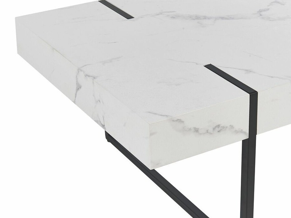 Žurnālu galdiņš Berwyn 948