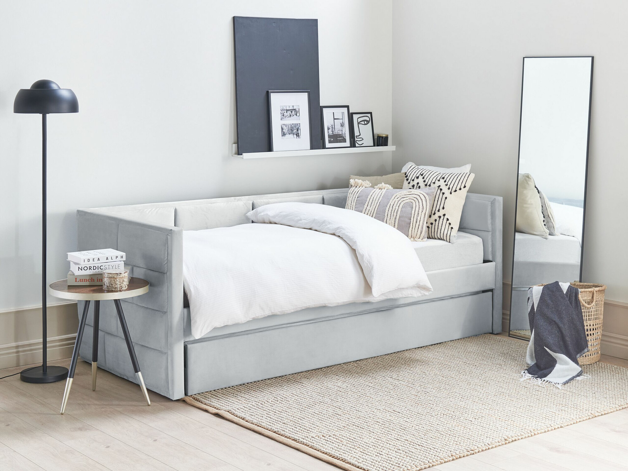 Gulta Berwyn 1271 (Gaiši pelēks)