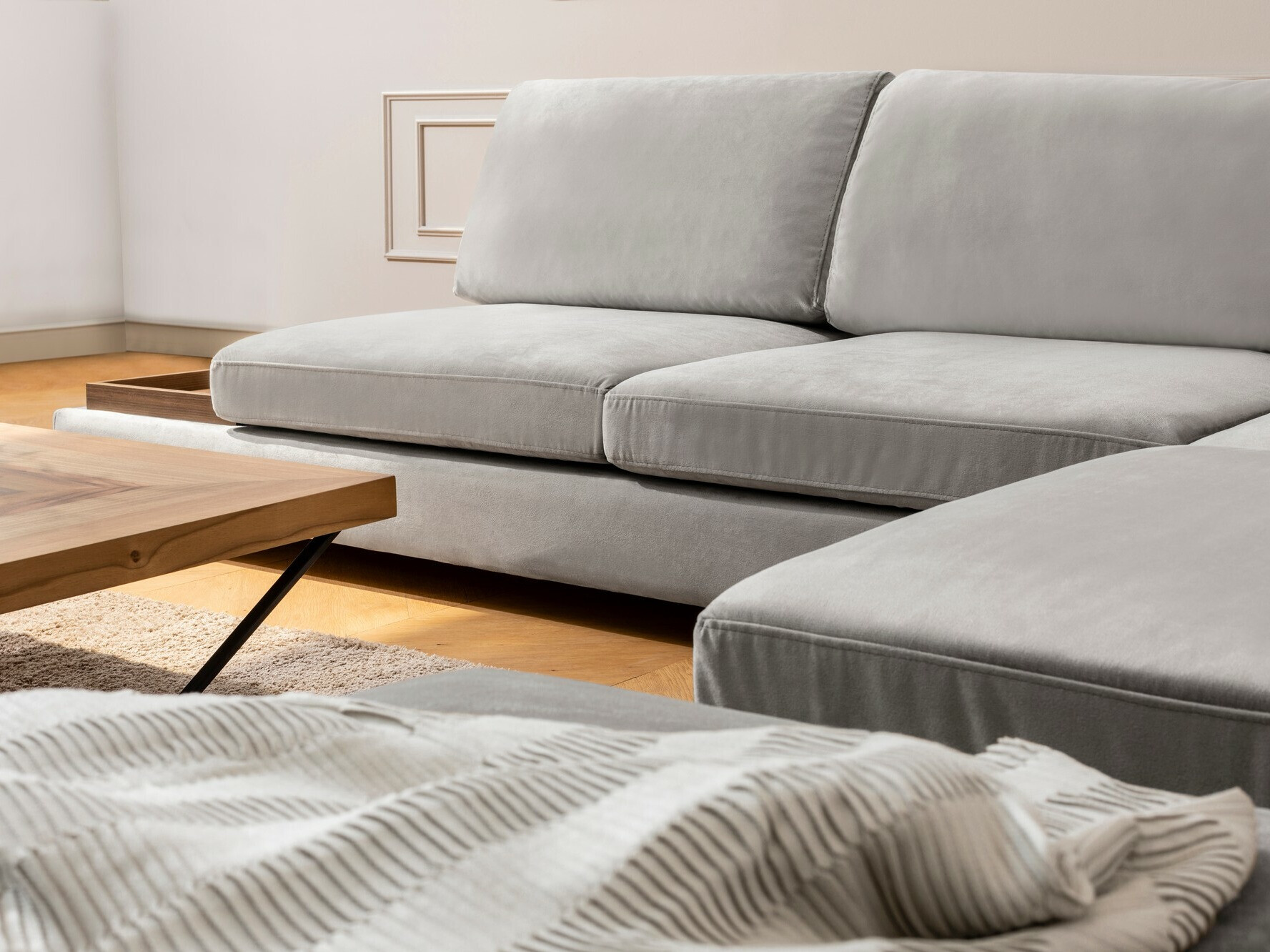 Stūra dīvāns Altadena 448 (Pelēks)