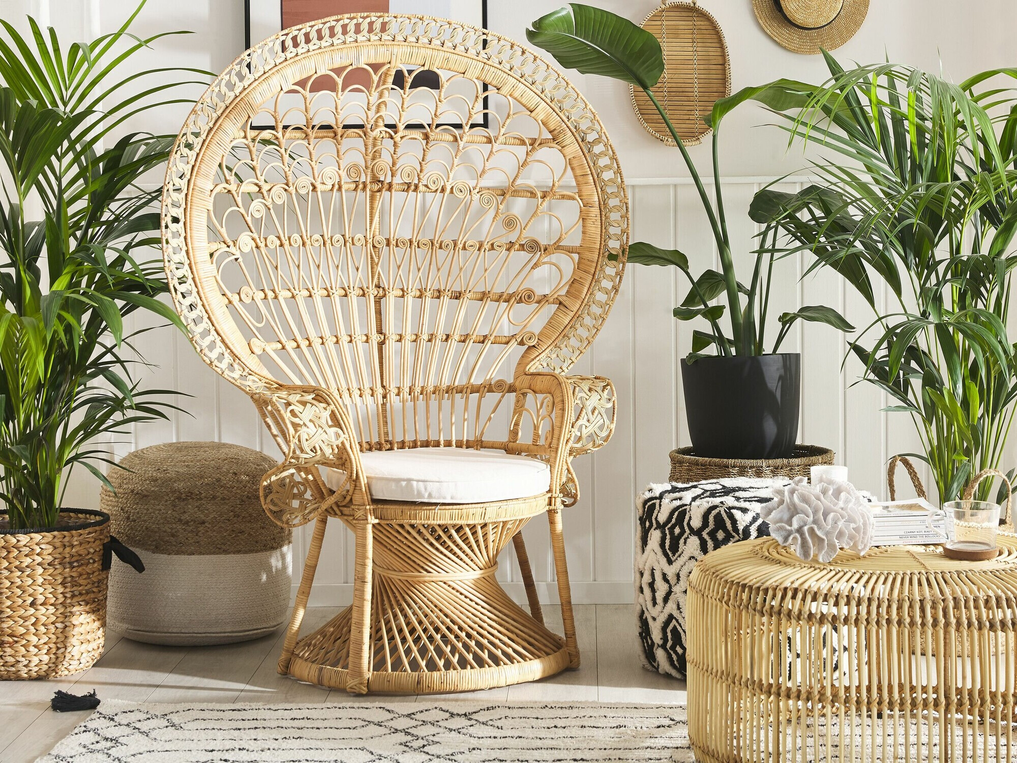 Dārza atpūtas krēsls Berwyn 1429 (Gaiši brūns)