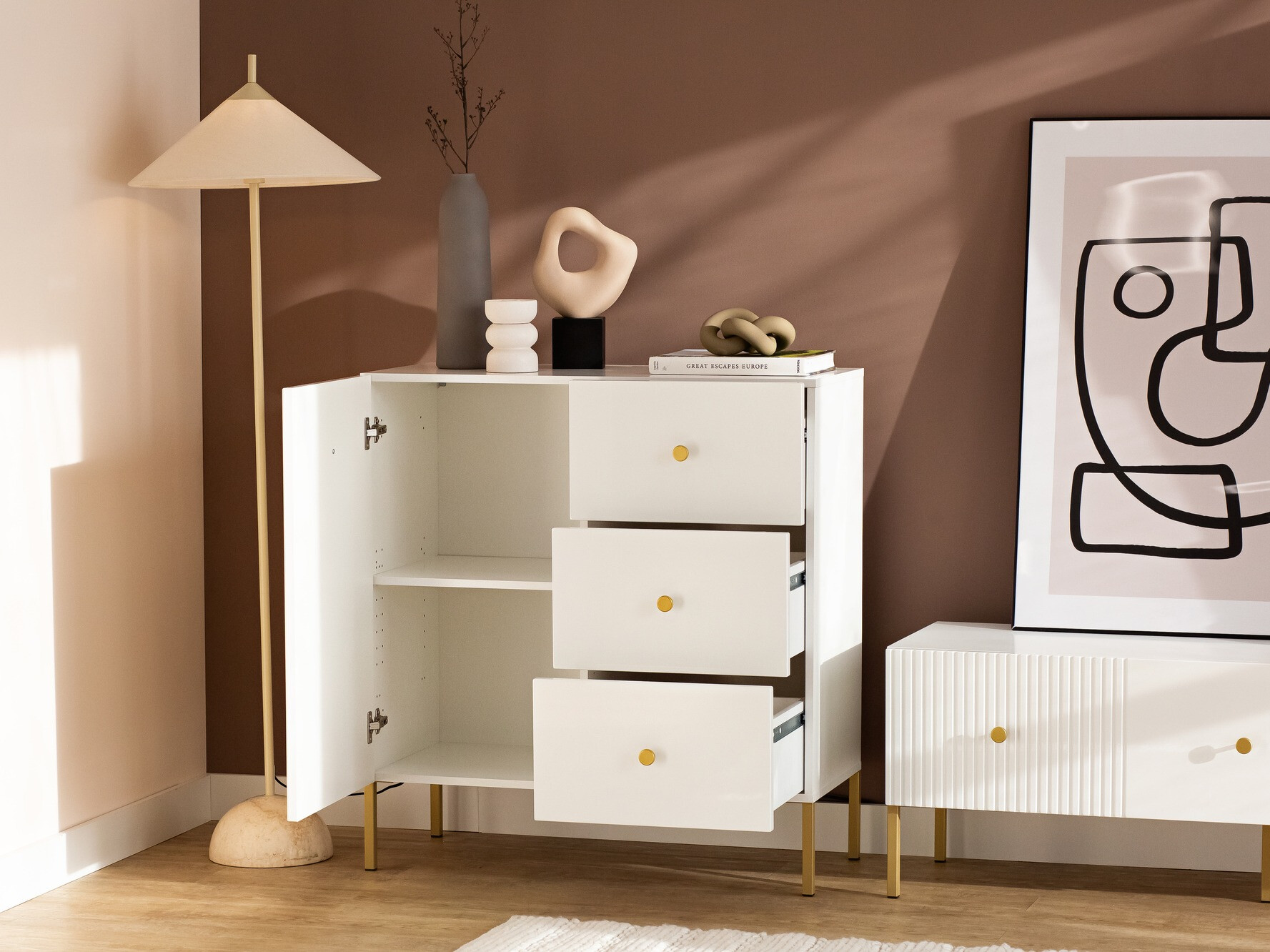 Kumode Etliva 100 (Balts + Zelta)