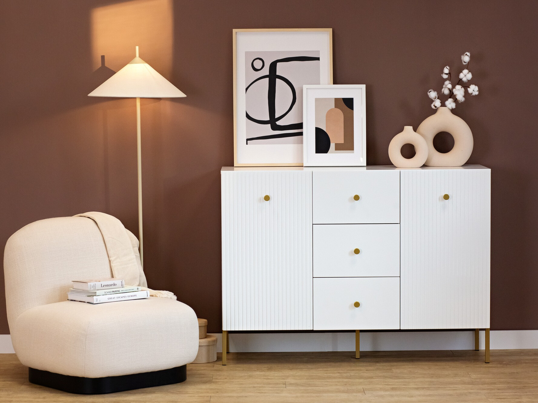Kumode Etliva 101 (Balts + Zelta)