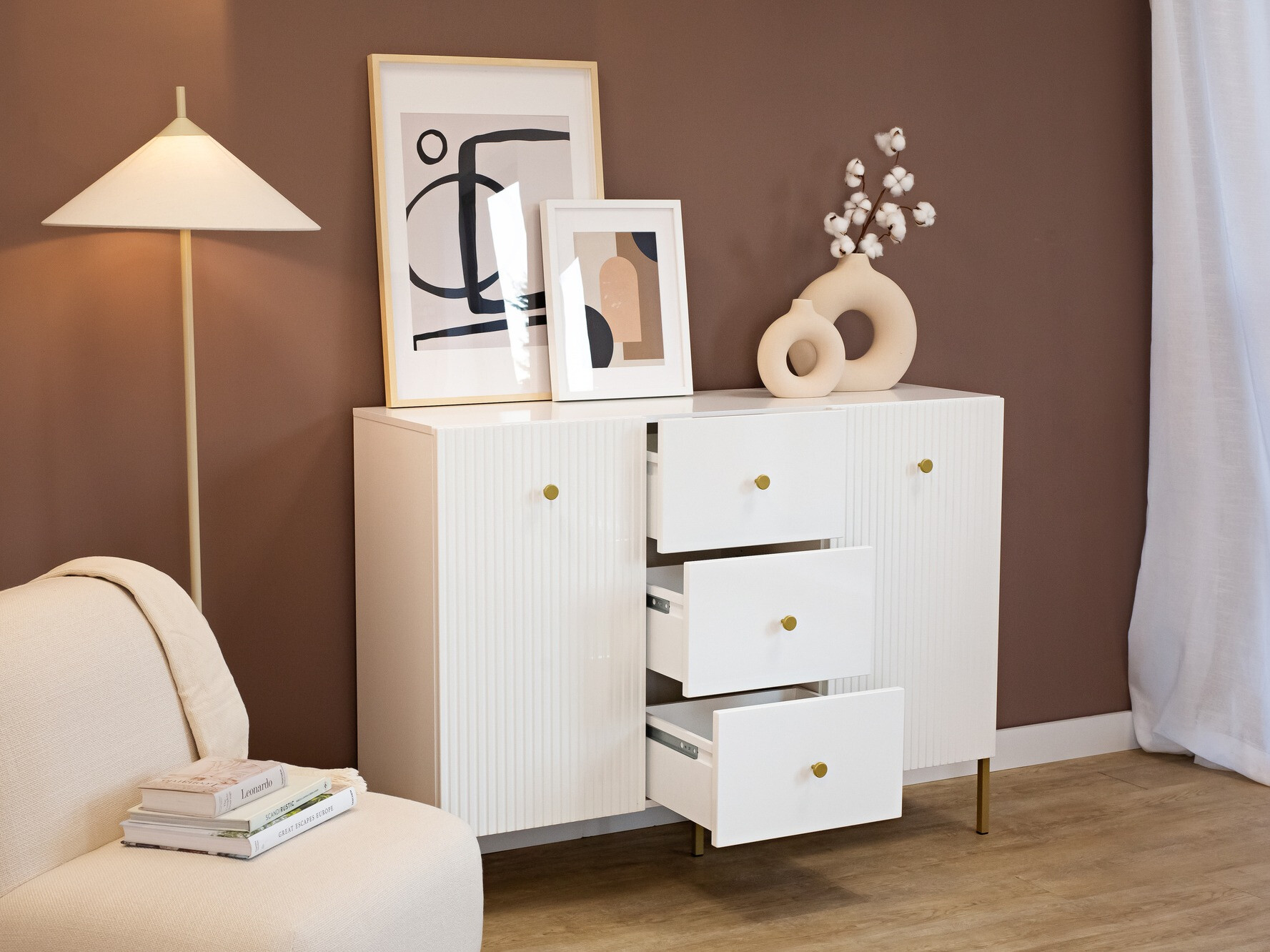Kumode Etliva 101 (Balts + Zelta)