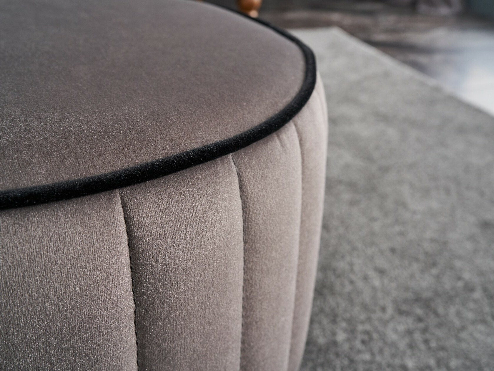 Pufs Altadena 518 (Pelēks)