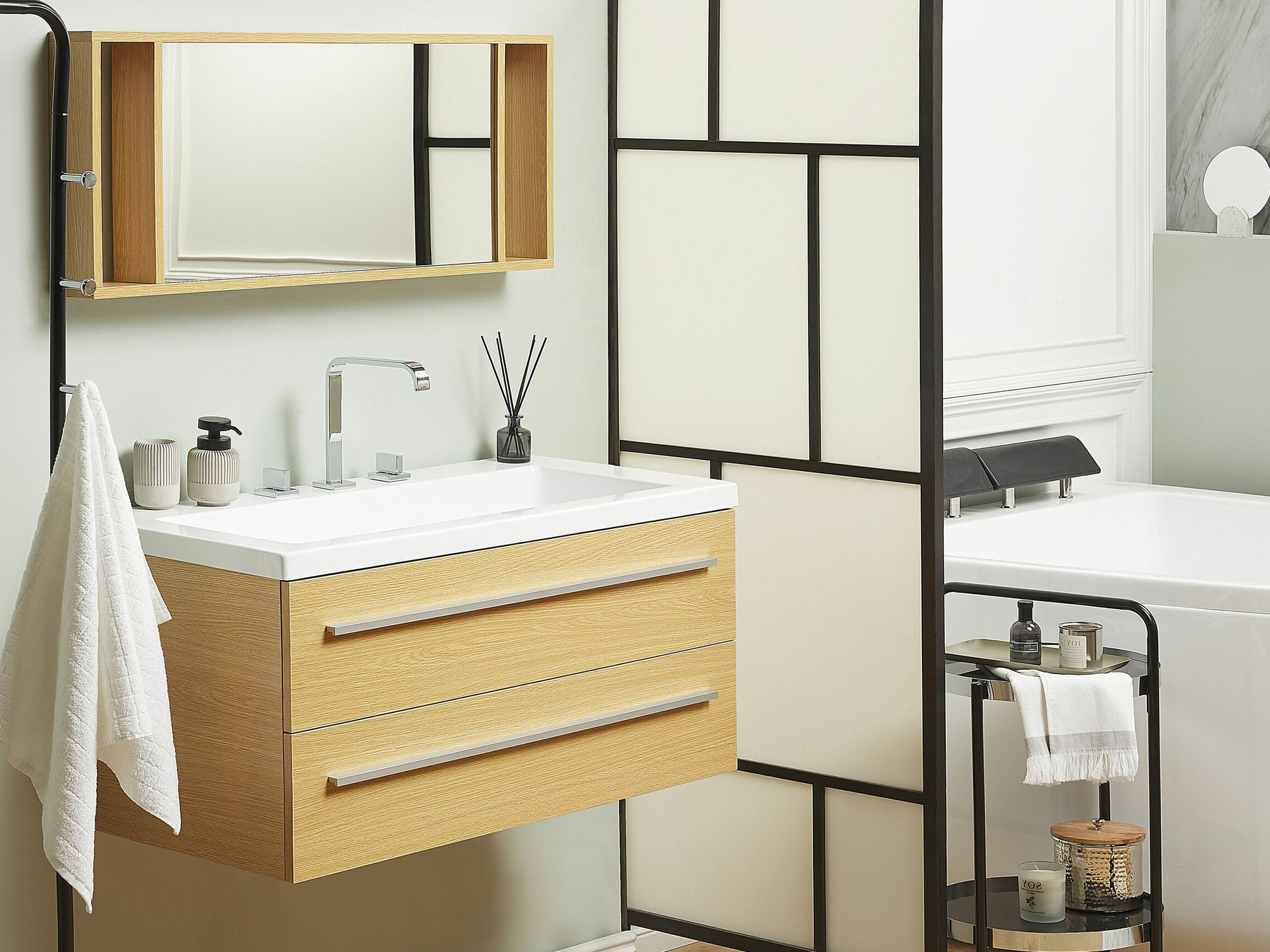 Vannas komplekts Berwyn 1558 (Gaišs koks)