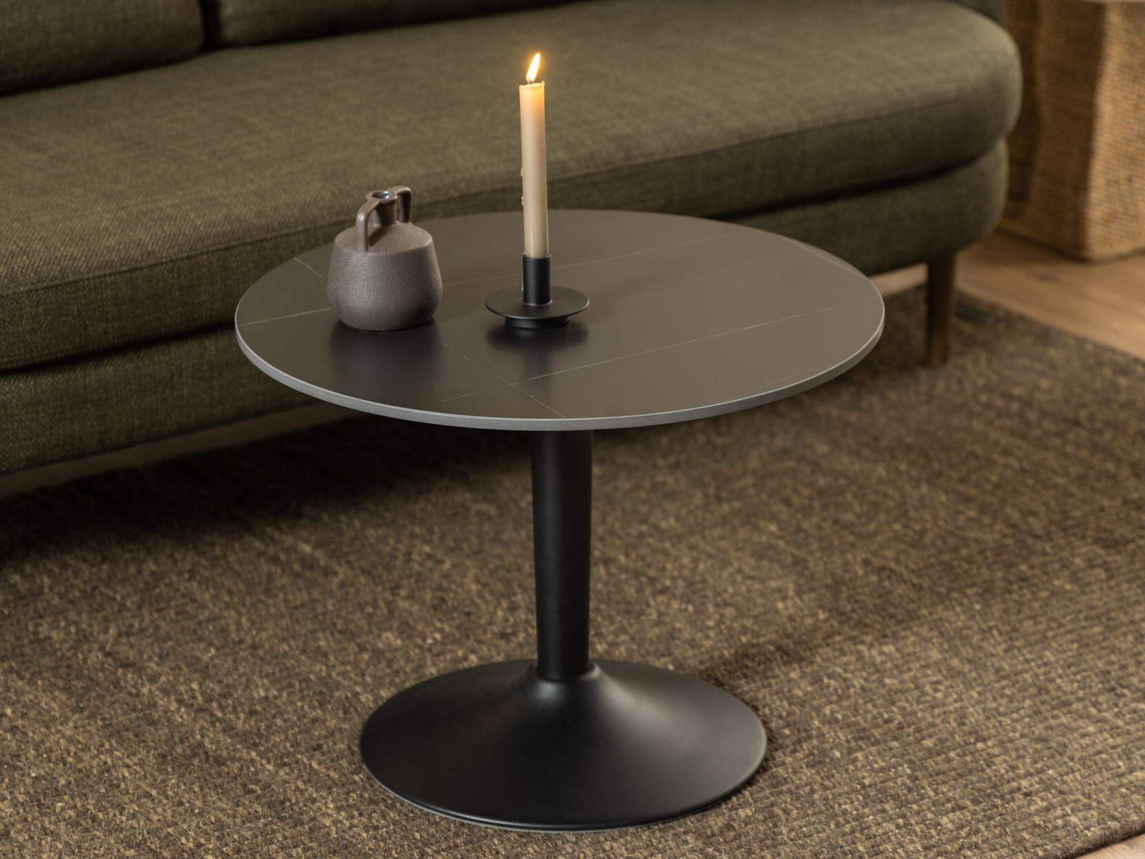 Žurnālu galdiņš Norsica 742 (Melnais marmors)