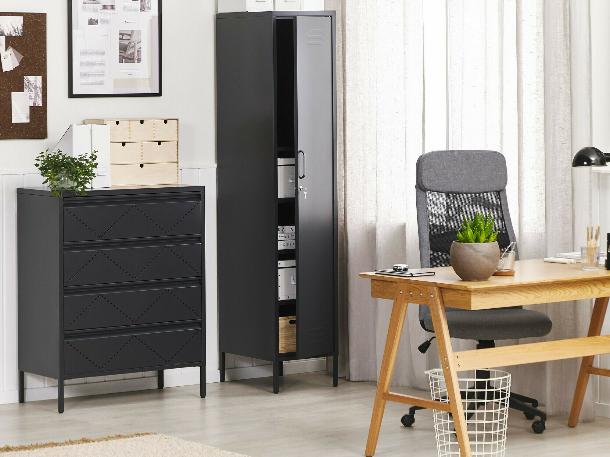 Kumode Berwyn 1513 (Melns)