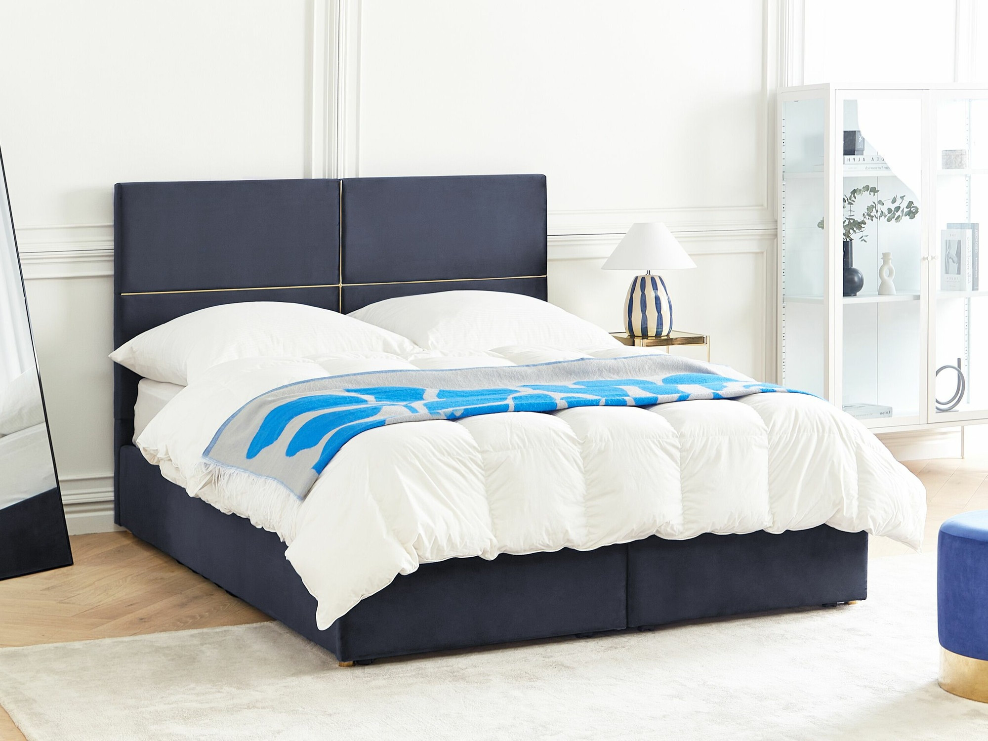 Gulta Berwyn 1615 (Melns)