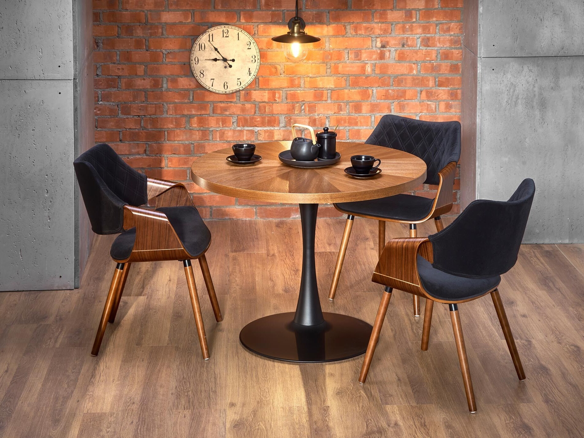 Krēsls Houston 720 (Rieksts + Melns)