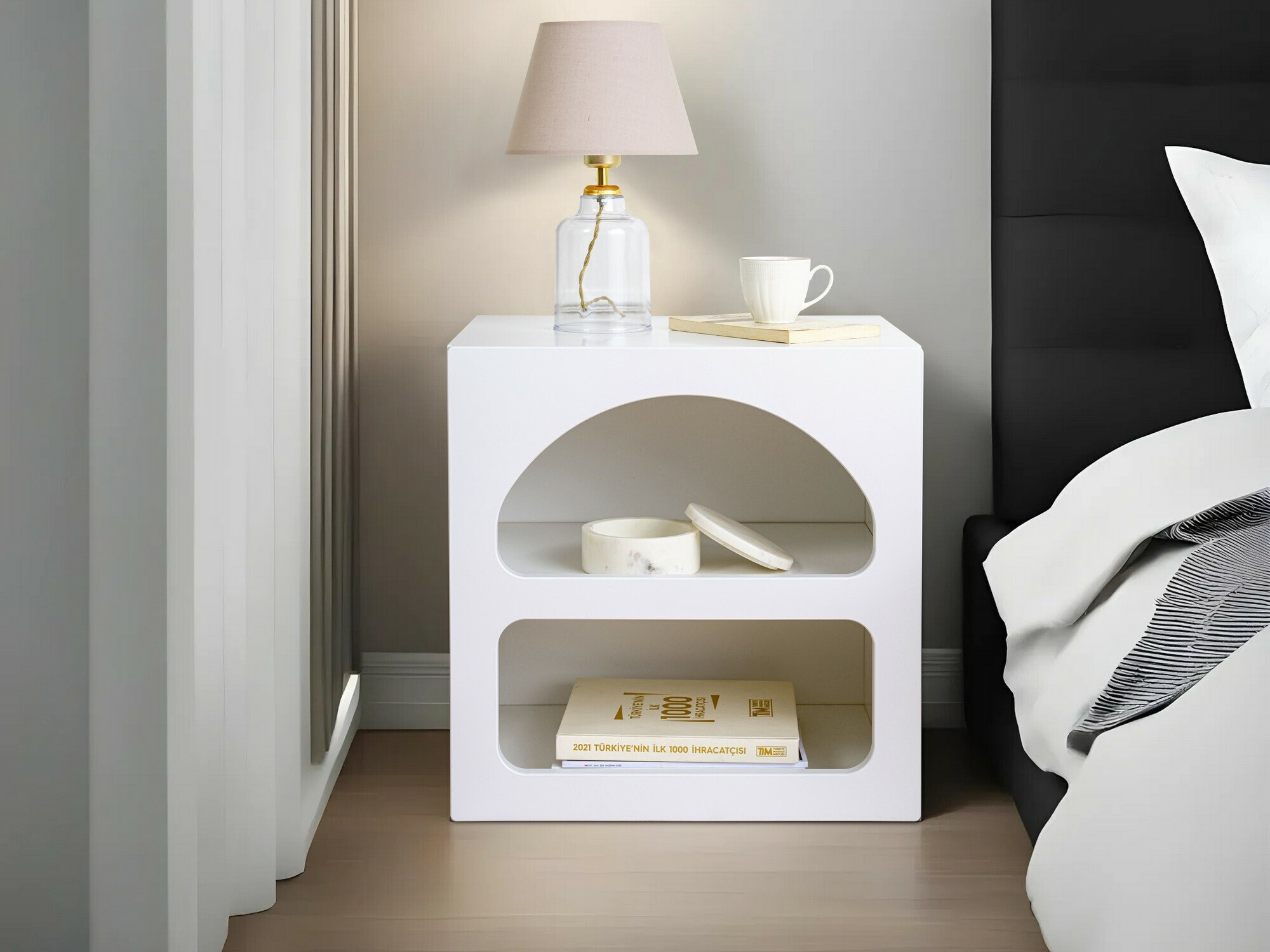 Naktsgaldiņš Kailua 1824 (Balts)