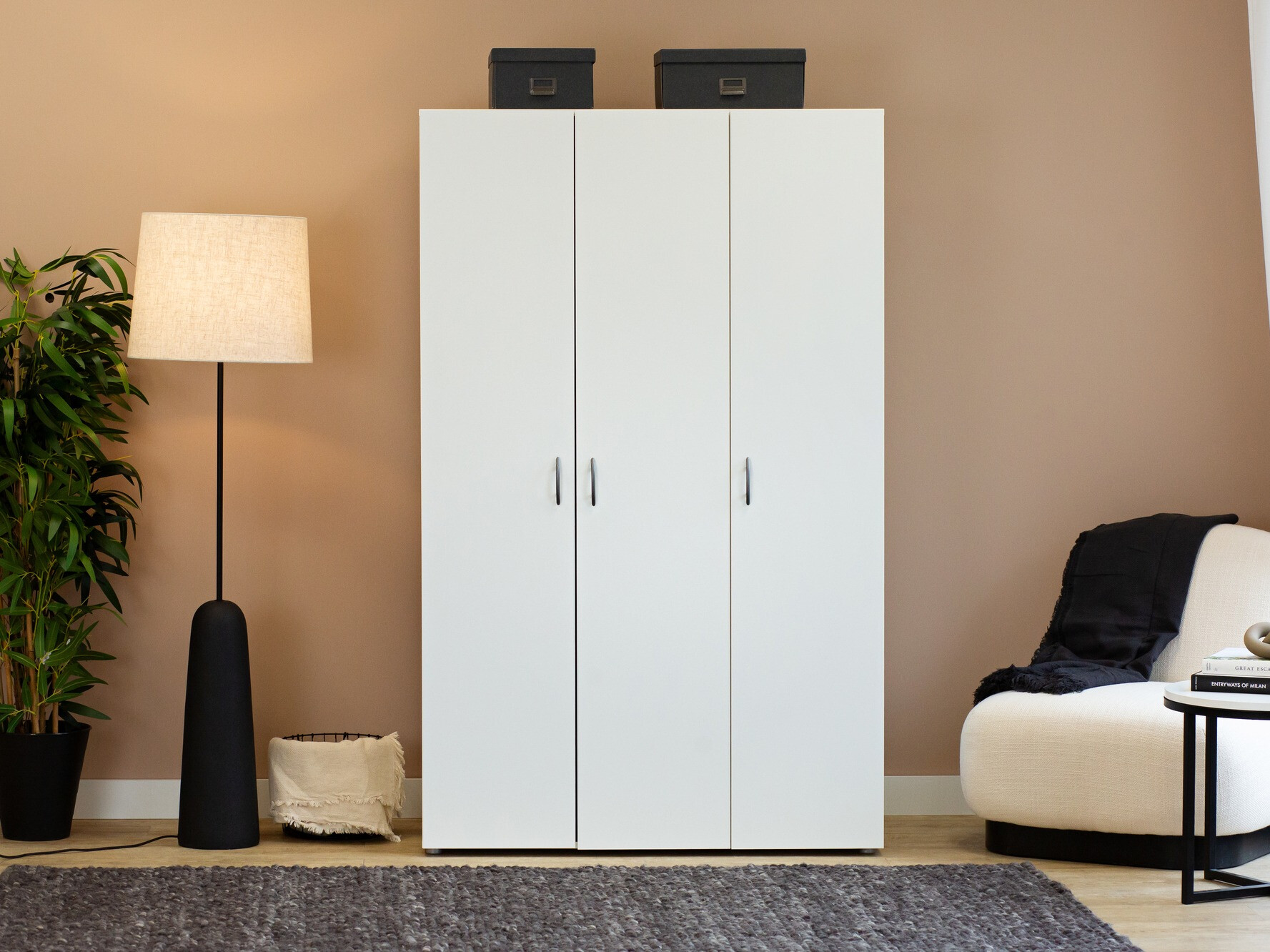 Skapis Bristol 184 (Balts)