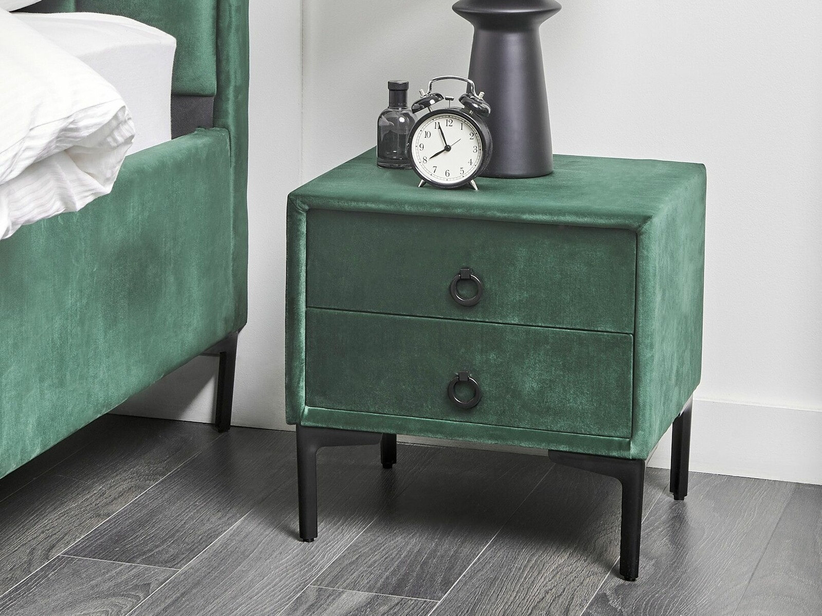 Прикроватная тумбочка Berwyn 305 (Зелёный)