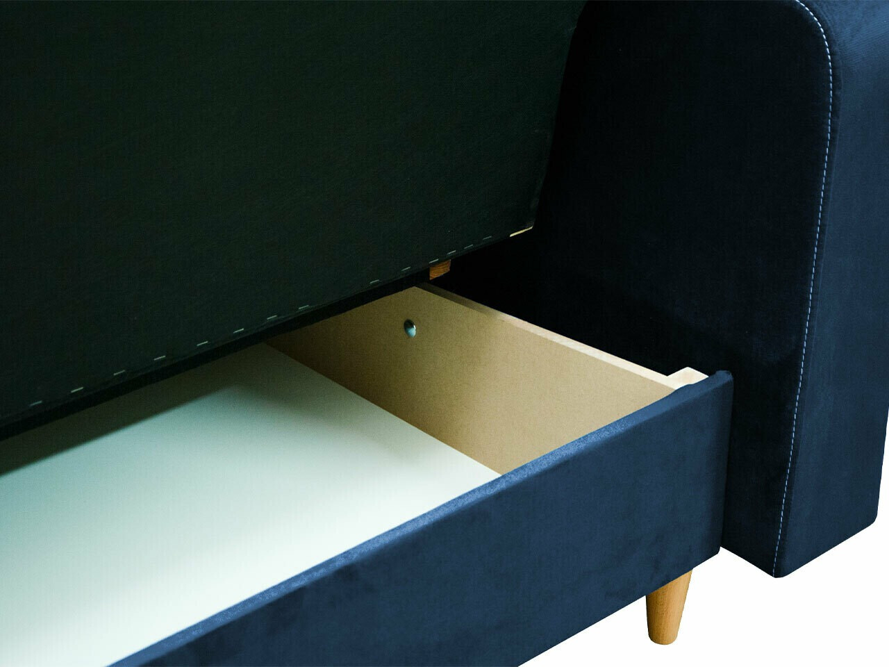 Dīvāns gulta Edinburg 106 (Kronos 09)