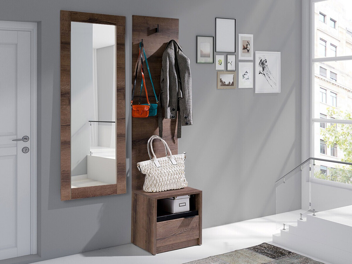 Uzkaramais Fivelbo 112 (Monastery ozols)