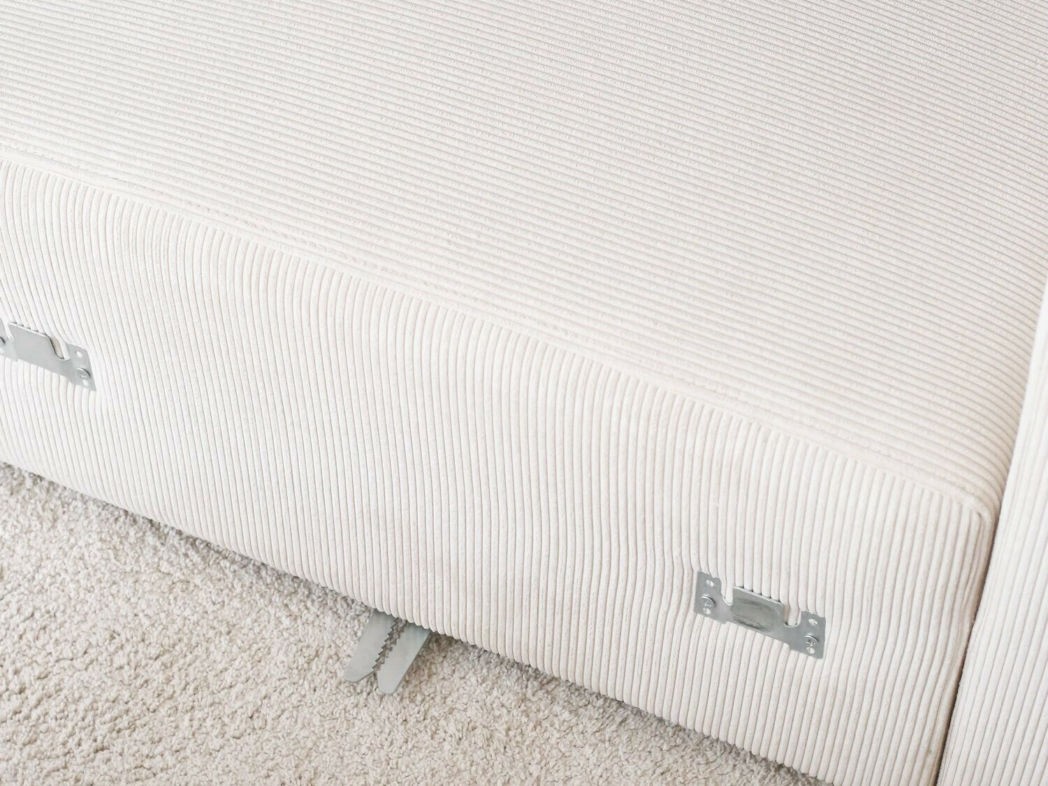 Stūra dīvāns Altadena 561