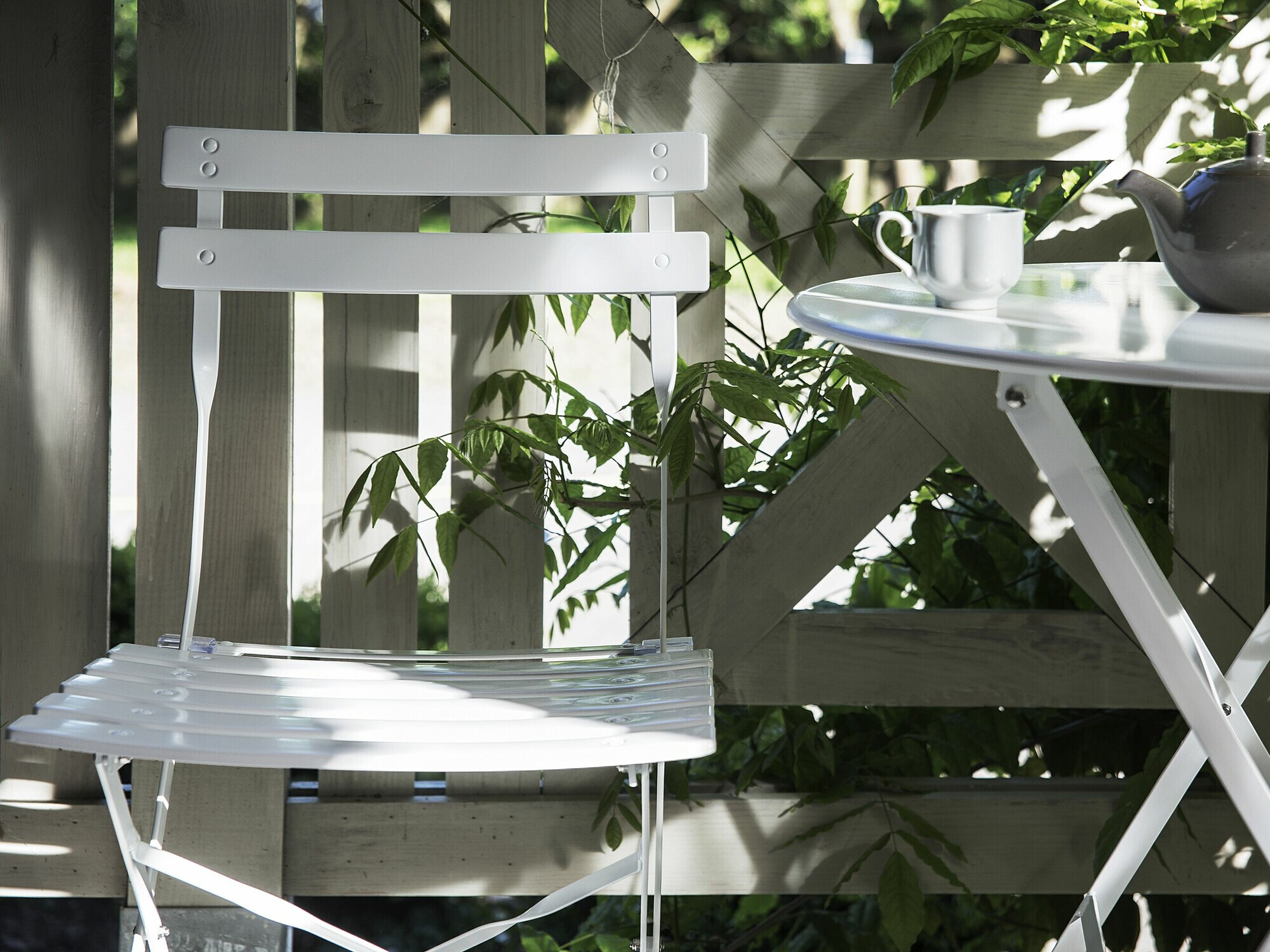 Balkona komplekts Berwyn 1841 (Balts)