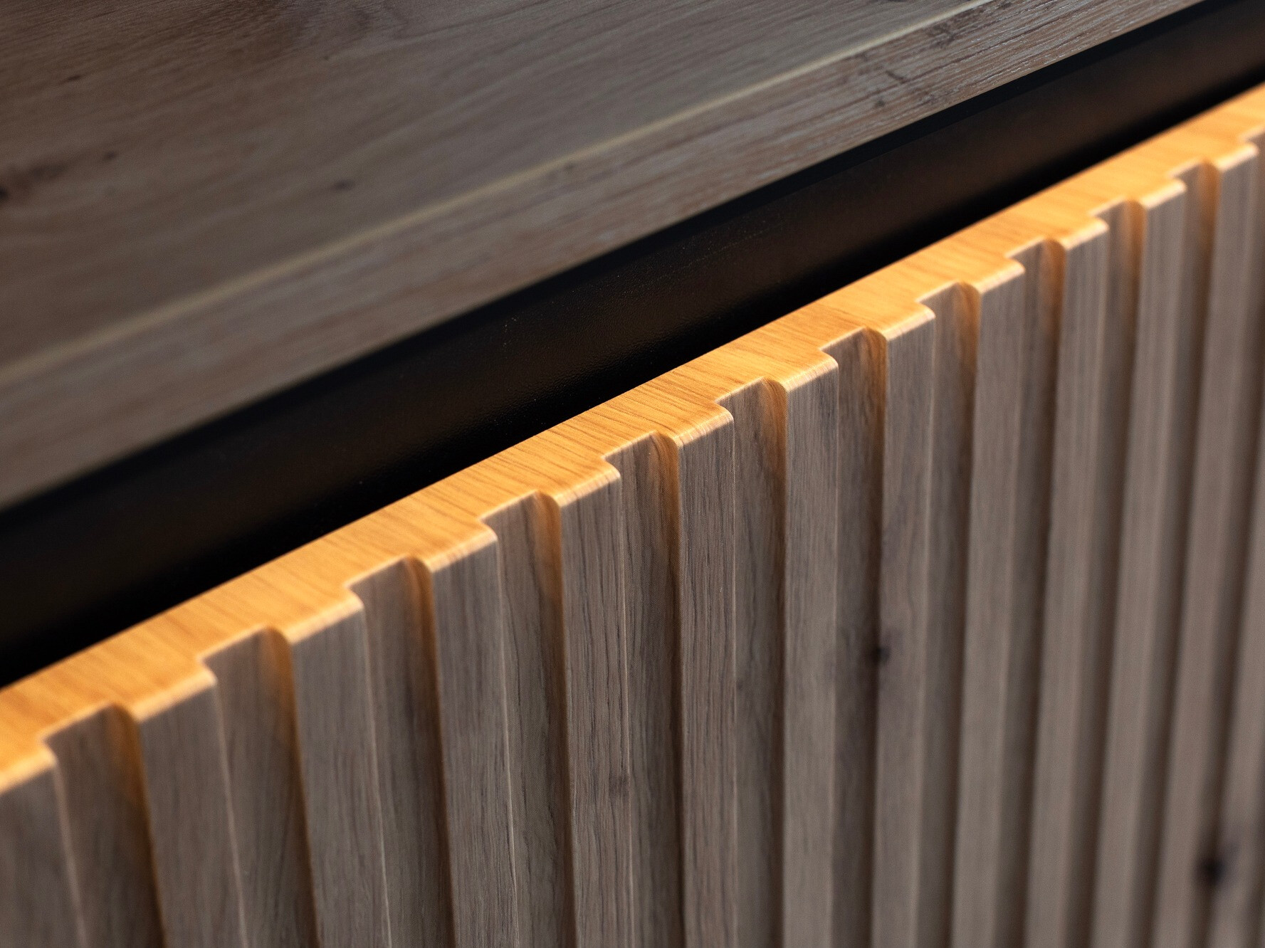 TV galds Fernolu 104 (Artisan ozols + Melns)